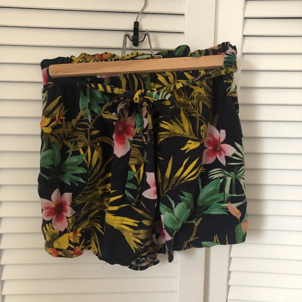 Flowy Floral Shorts